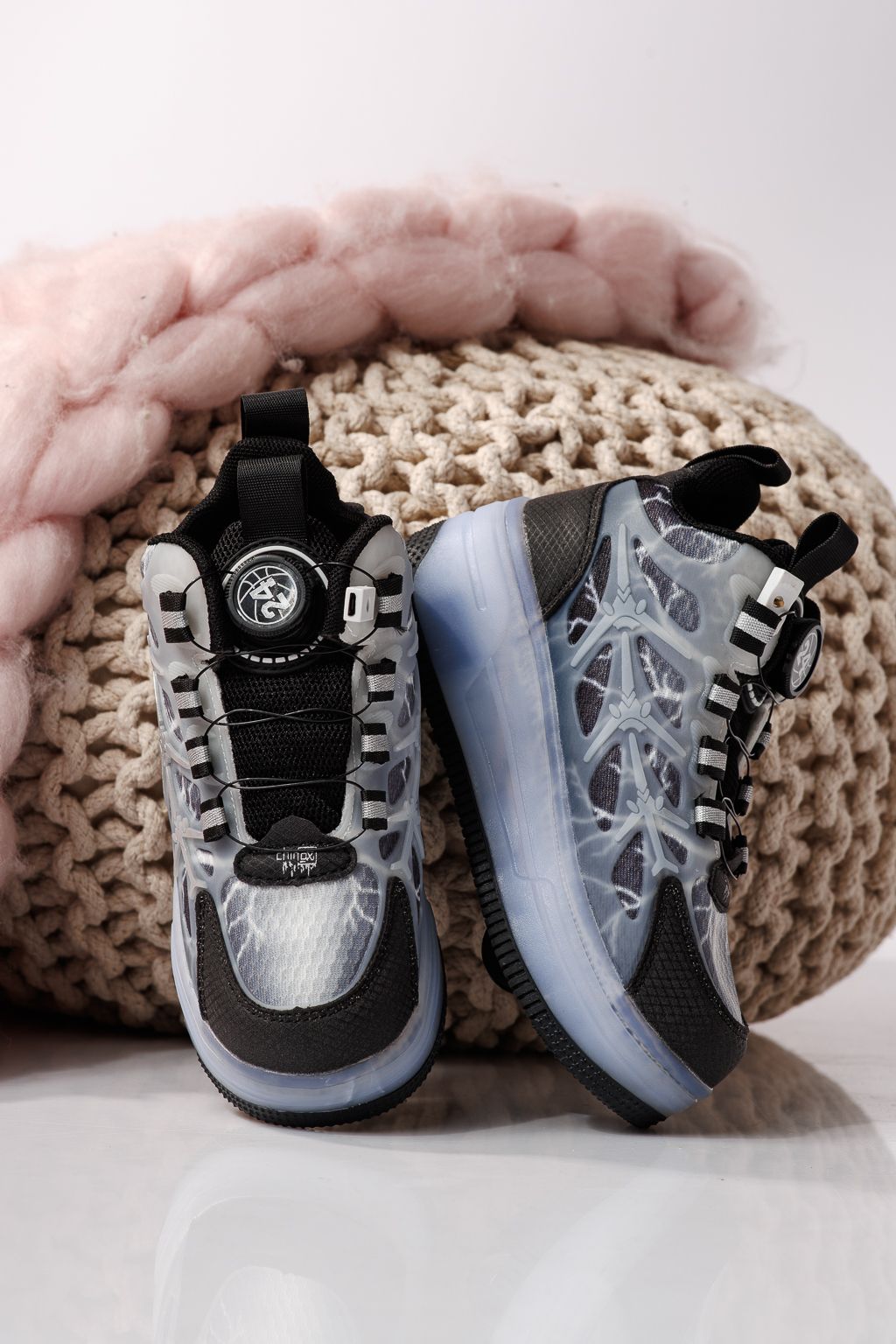 Adidasi cu role negri din material textil  Helys #24409