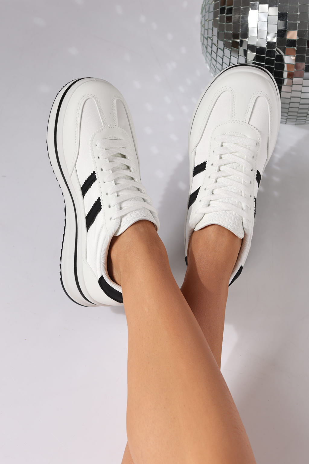 Adidasi dama albi din piele ecologica Diana2 #24476