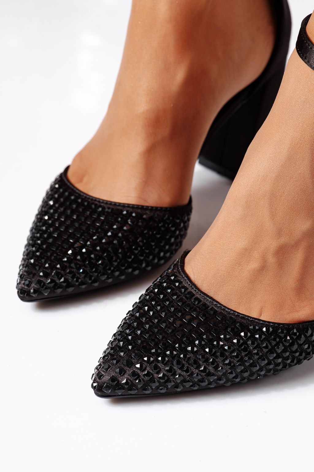 Pantofi cu toc dama negri din satin Iulia #24445