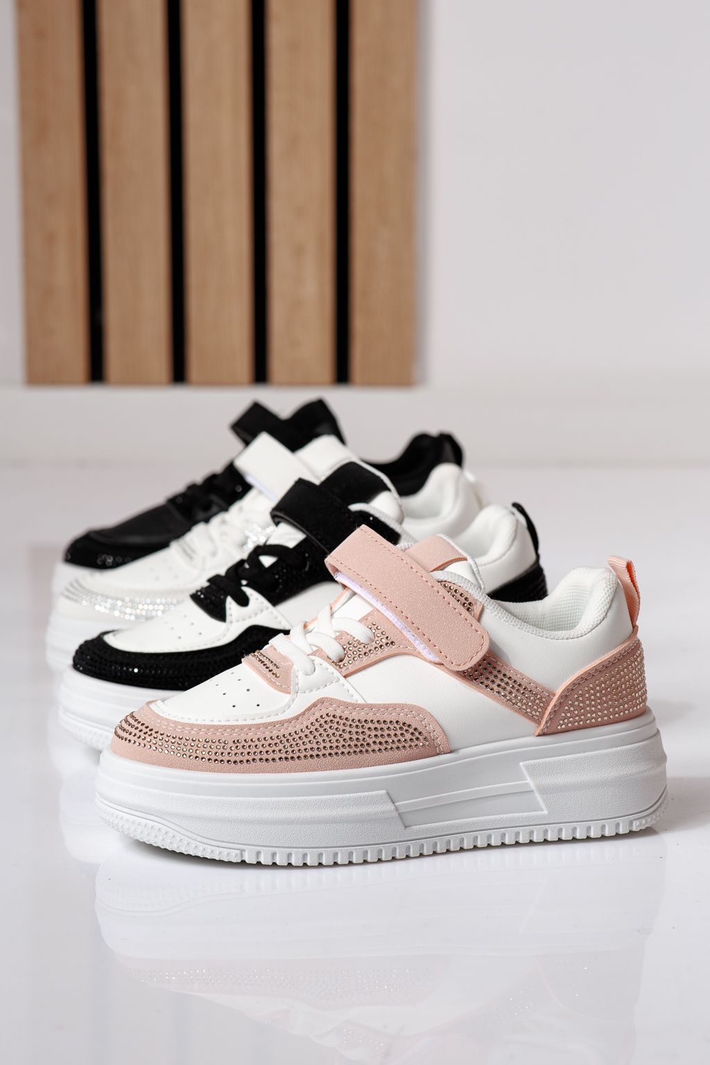 Adidasi copii albi din piele ecologica Aris #24396