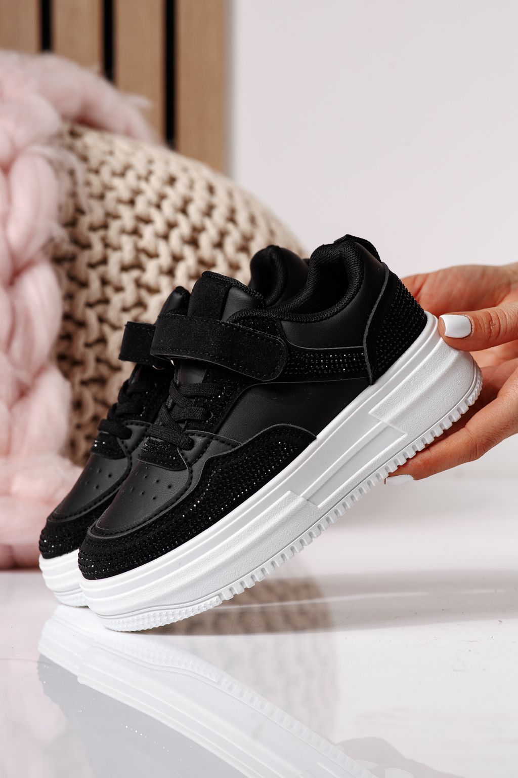 Adidasi copii negri din piele ecologica Aris #24399