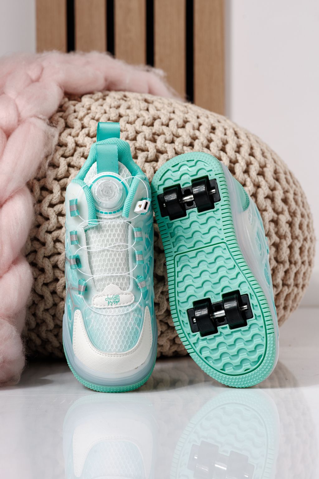 Adidasi cu role verzi din material textil Helys #24393