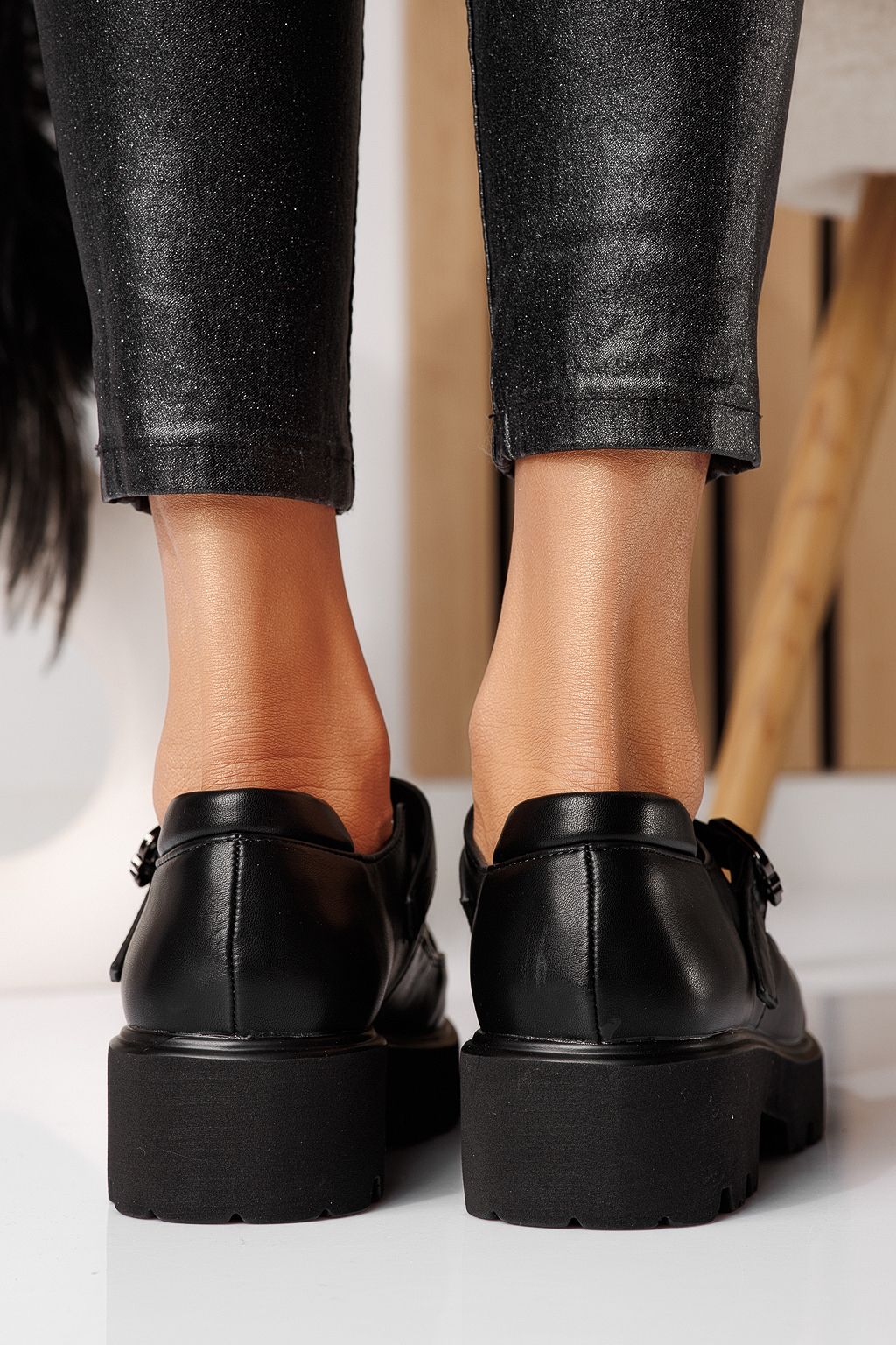 Pantofi casual dama negri din piele ecologica Zinnia #24562