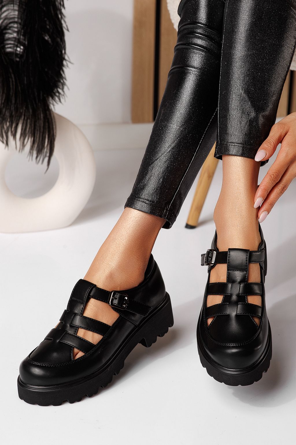 Pantofi casual dama negri din piele ecologica Zinnia #24562