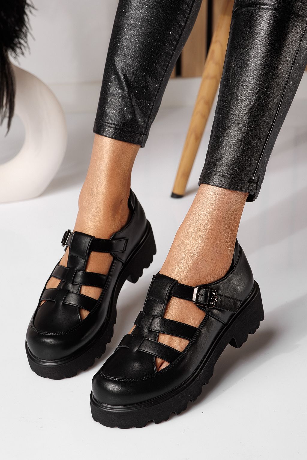 Pantofi casual dama negri din piele ecologica Zinnia #24562