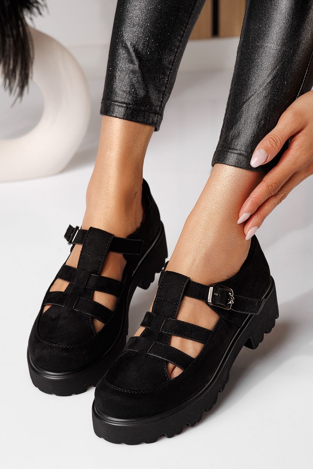 Pantofi casual dama negri din piele ecologica intoarsa Zinnia #24563