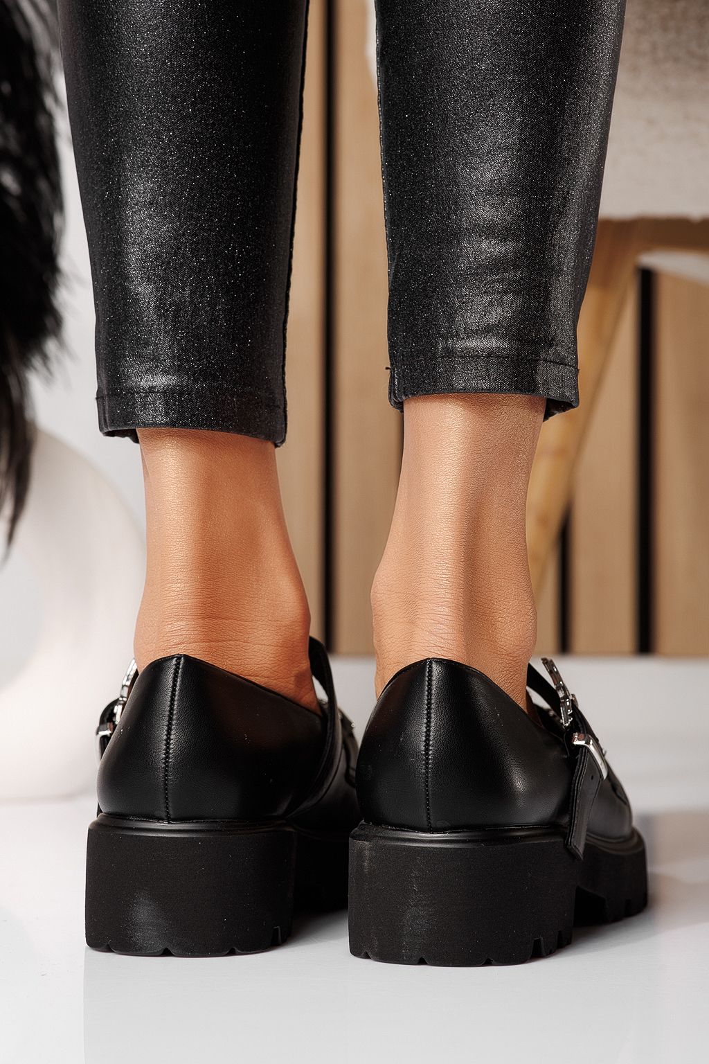 Pantofi casual dama negri din piele ecologica Isis #24570