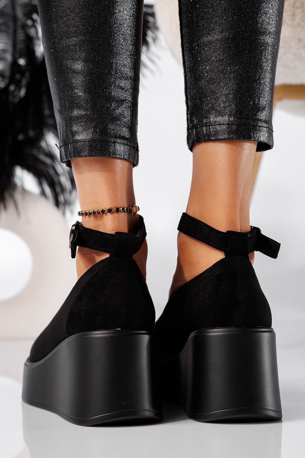 Pantofi casual dama negri din piele ecologica intoarsa Selena #24658