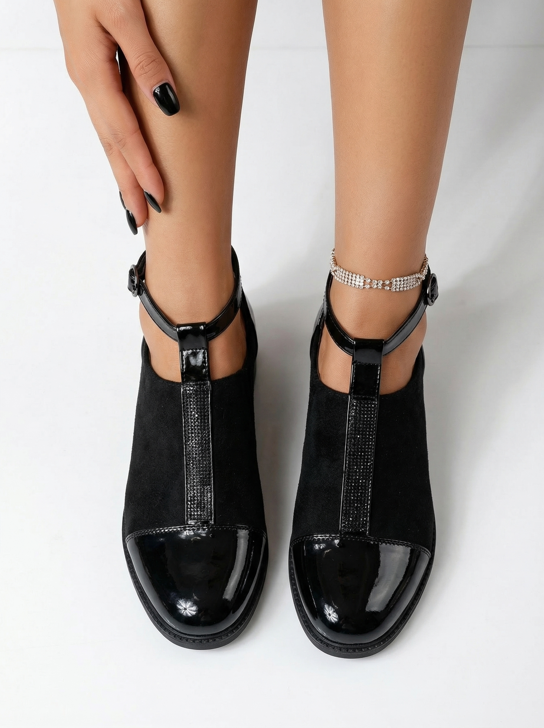 Pantofi casual dama negri din piele ecologica lacuita Kara #24662