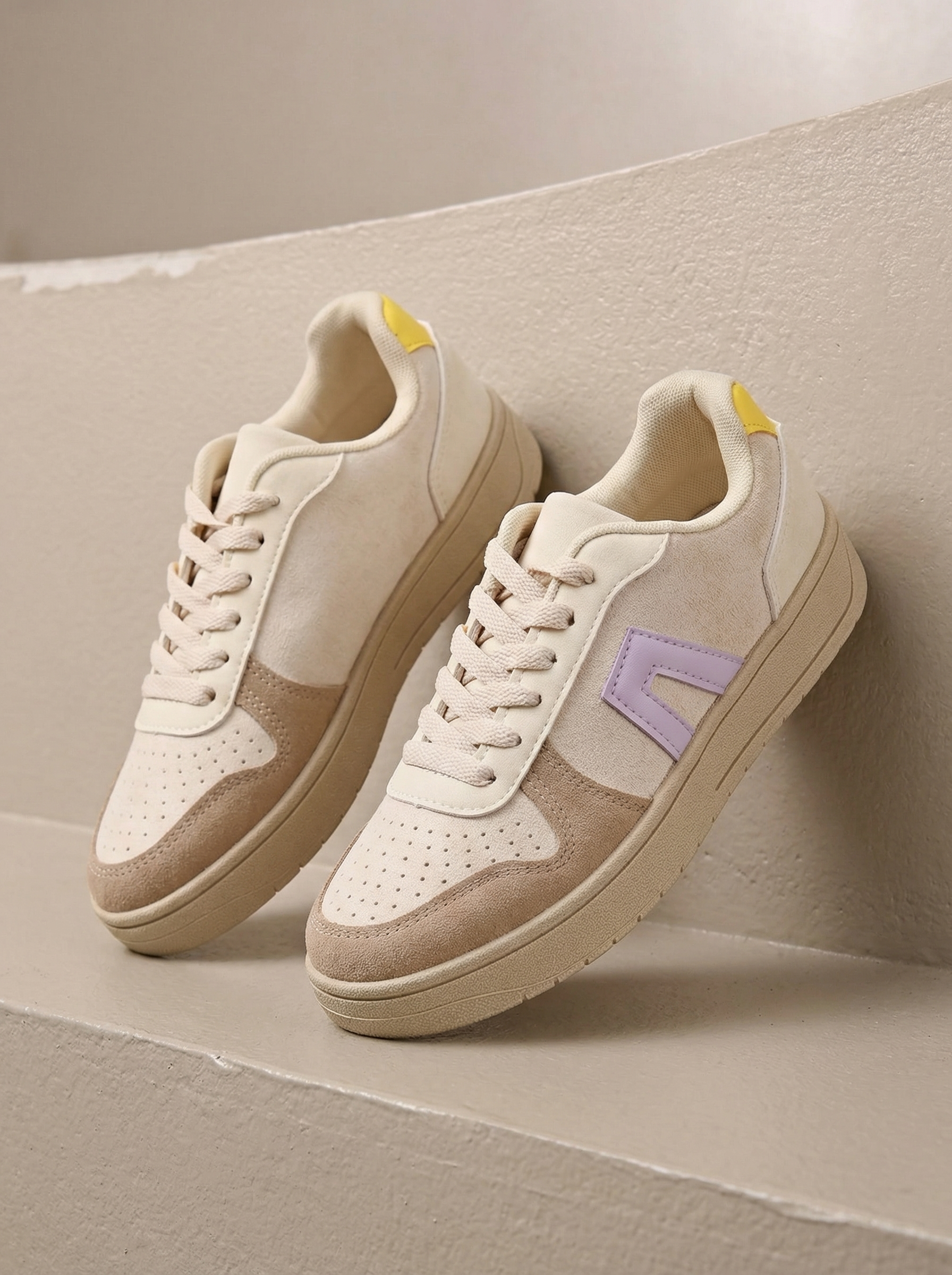 Adidasi Dama Davis Bej #14148