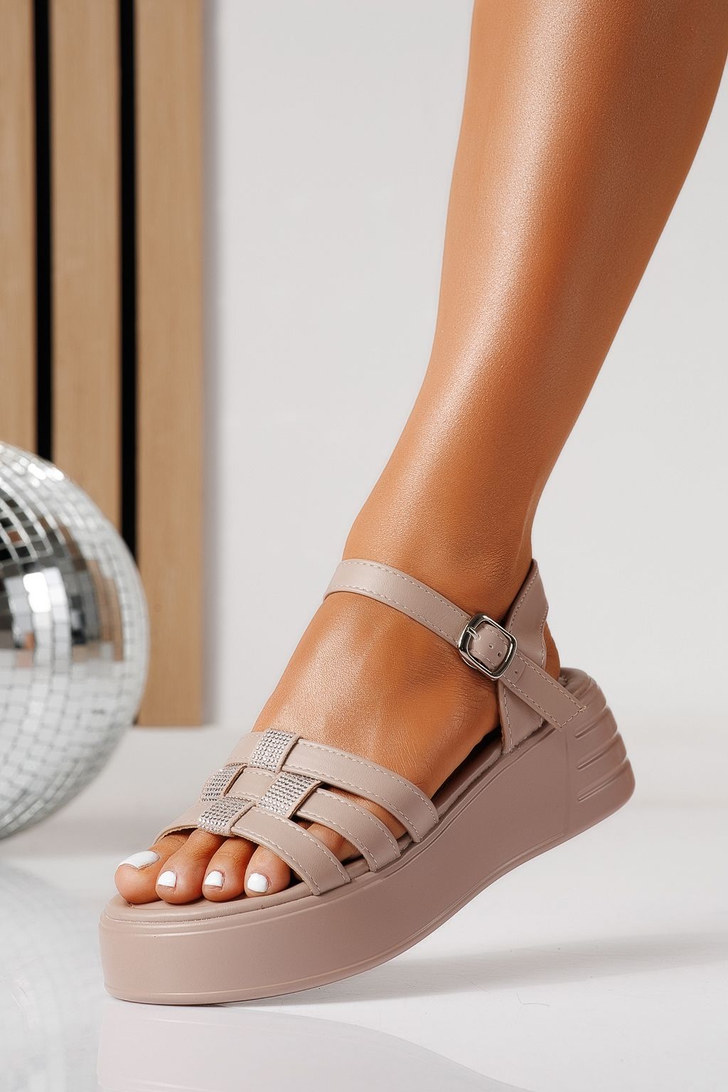 Sandale cu platforma dama roz din piele ecologica Aelira #24699