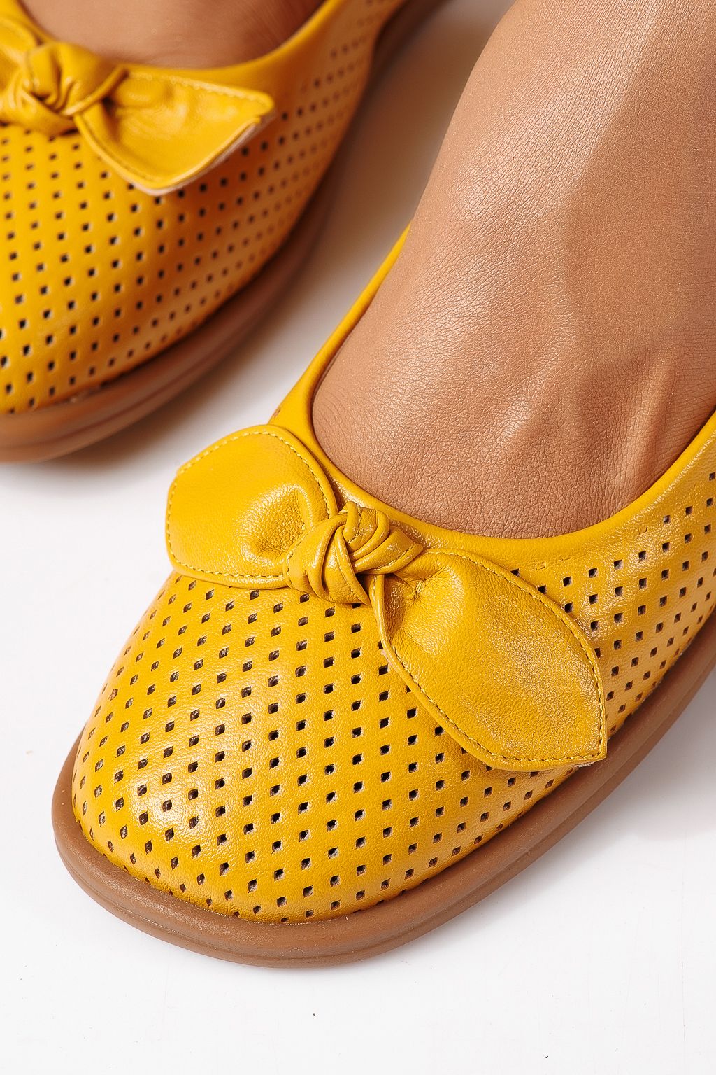 Balerini dama galbeni din piele ecologica Amaris #24878