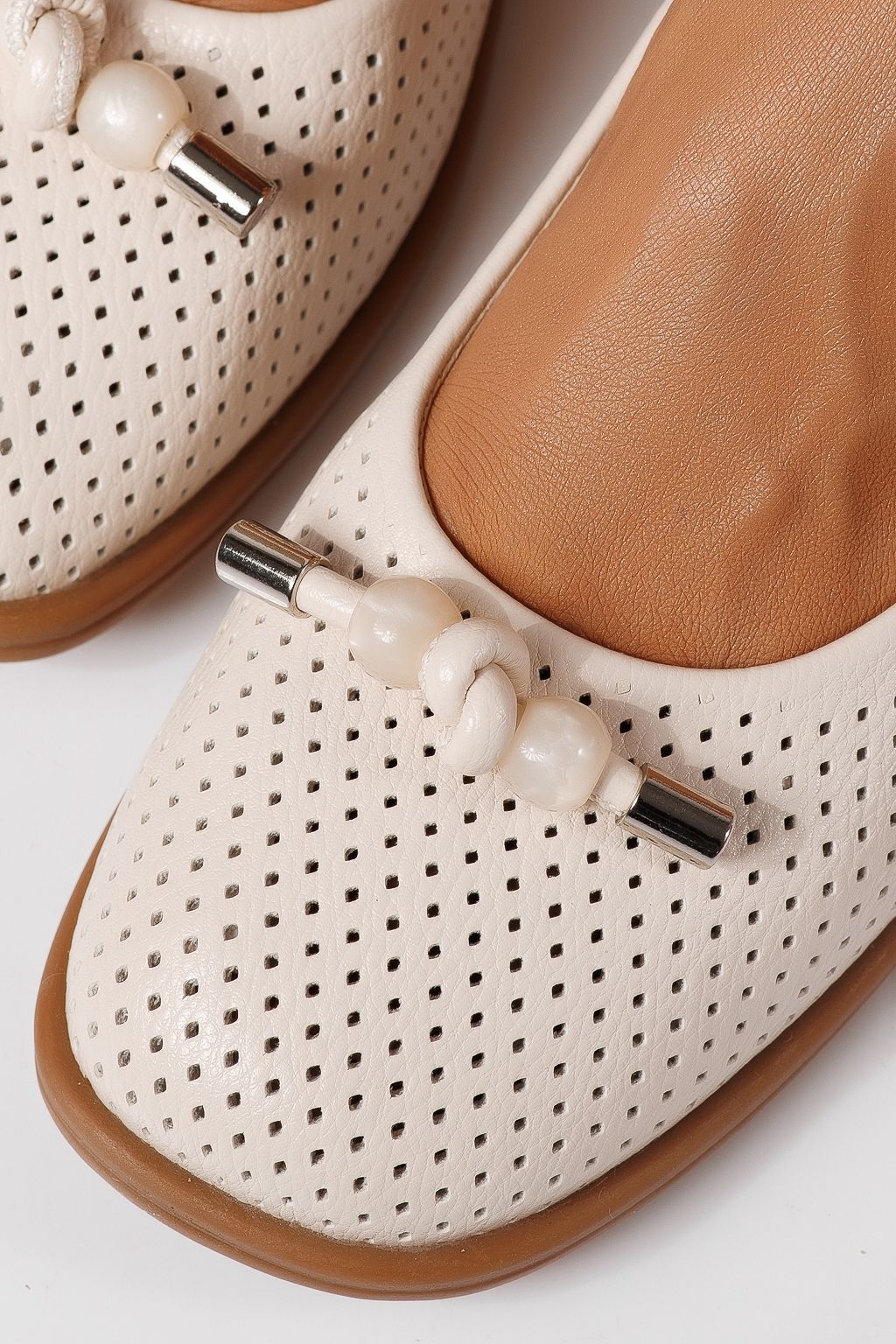 Balerini dama bej din piele ecologica Aeliana #24874