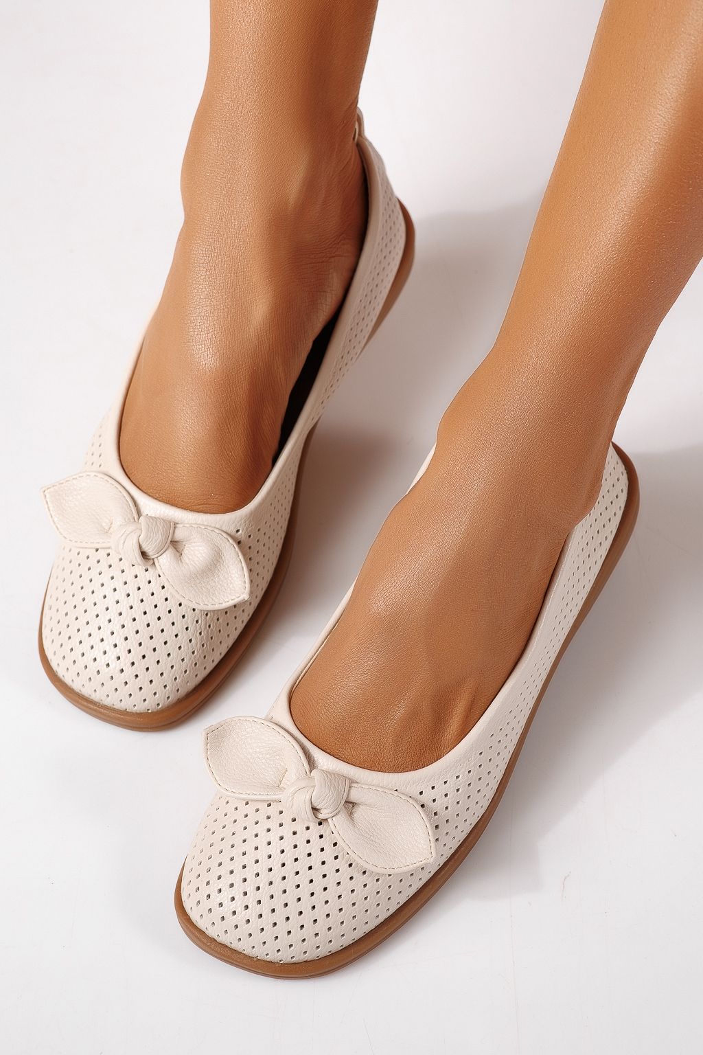 Balerini dama bej din piele ecologica Amaris #24875