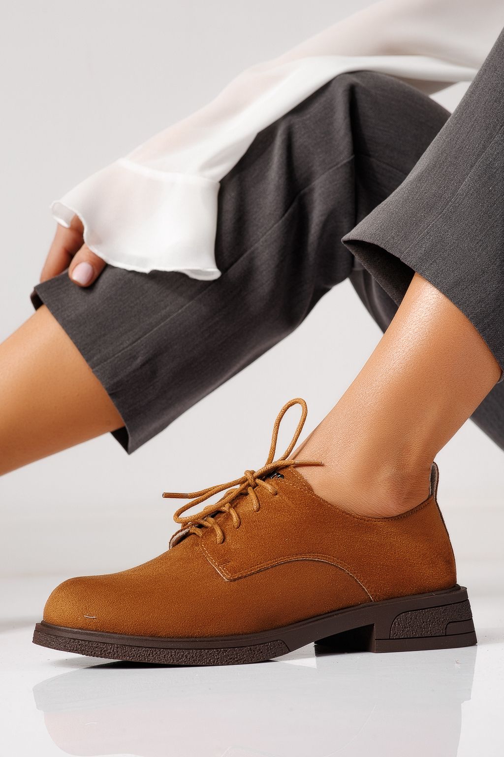 Pantofi casual dama maro din piele ecologica intoarsa Bellamy #24891