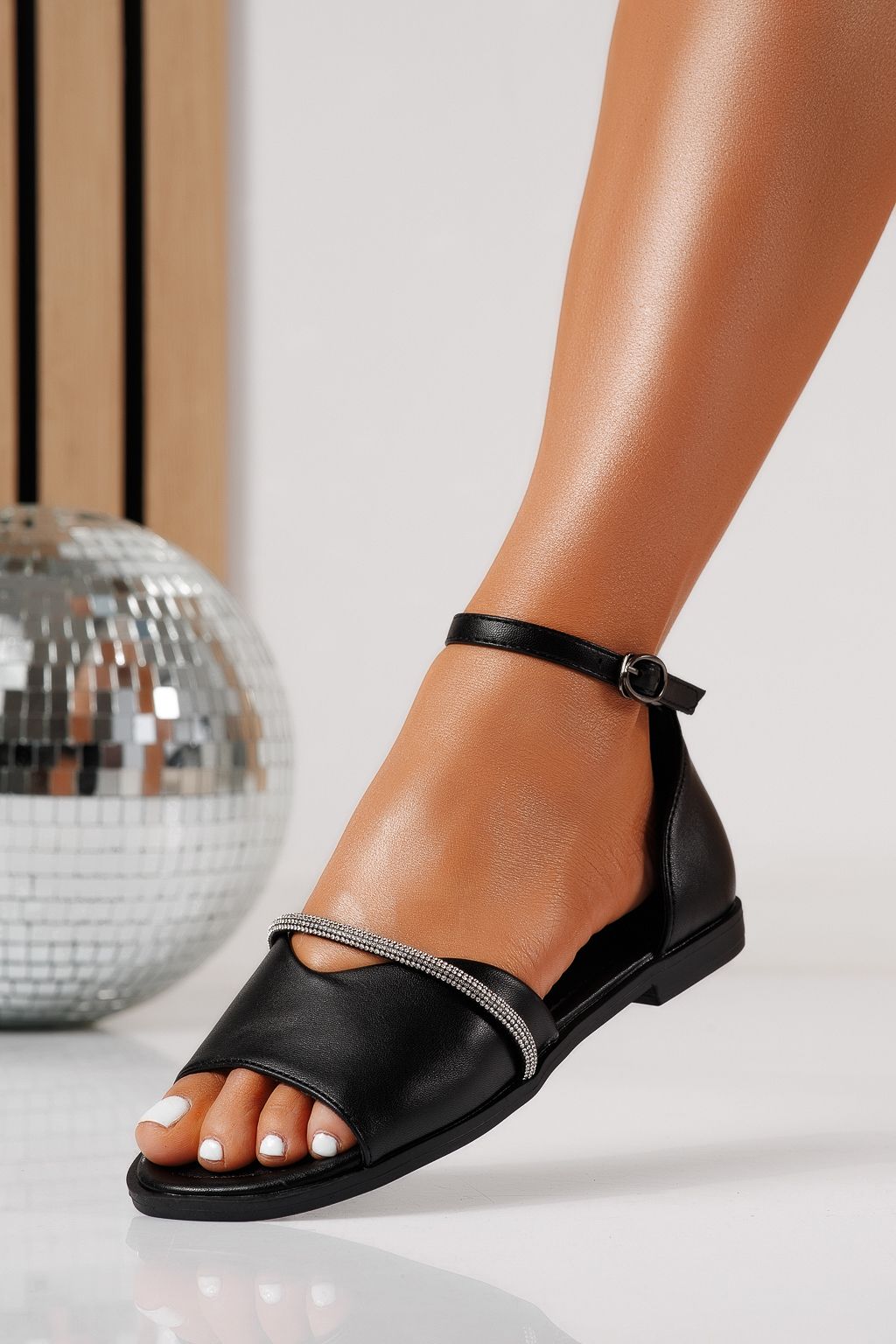 Sandale cu talpa joasa dama negre din piele ecologica Aveline  #24710