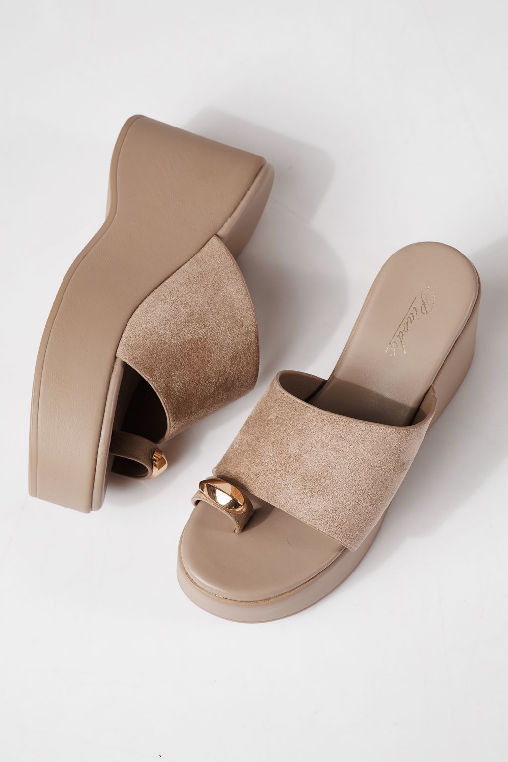 Papuci cu platforma dama khaki din piele ecologica intoarsa Giulia #24973