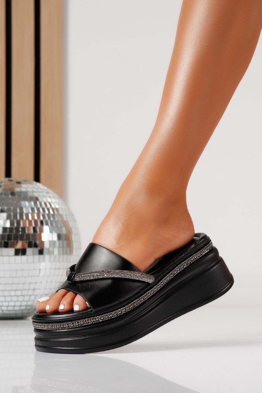 Papuci cu platforma dama negri din piele ecologica Belina #24748