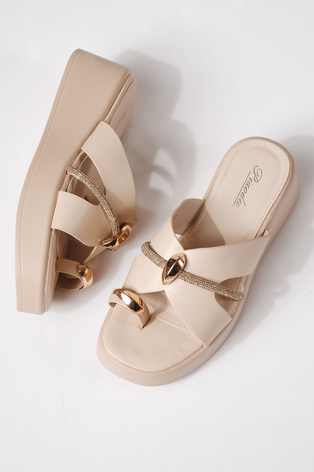 Papuci cu platforma dama bej din piele ecologica Keiko #24980