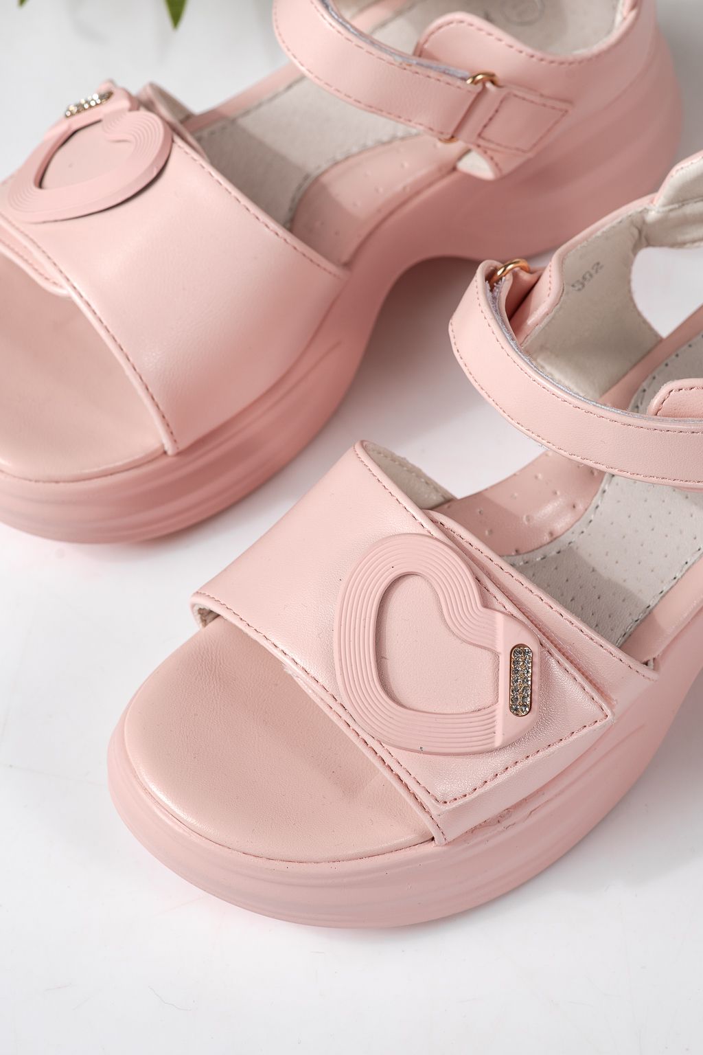 Sandale copii roz din piele ecologica Dysis #24909