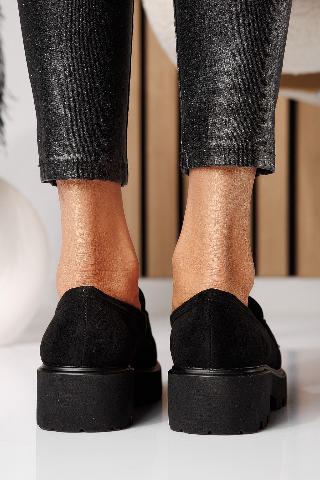 Pantofi casual dama negri din piele ecologica intoarsa Elara #25127