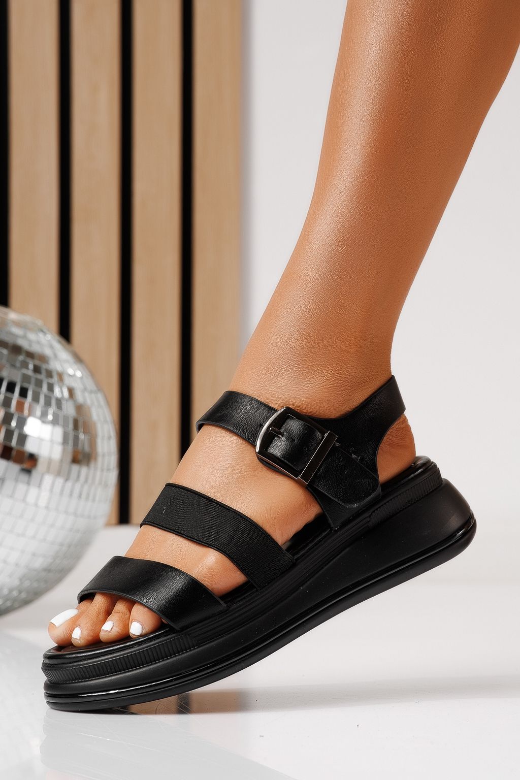 Sandale cu platforma dama negre din piele ecologica Calista #25079