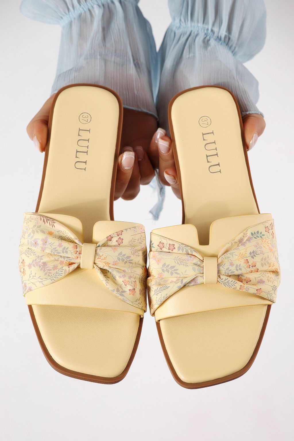 Papuci dama galbeni din piele ecologica intoarsa Valeria #25059