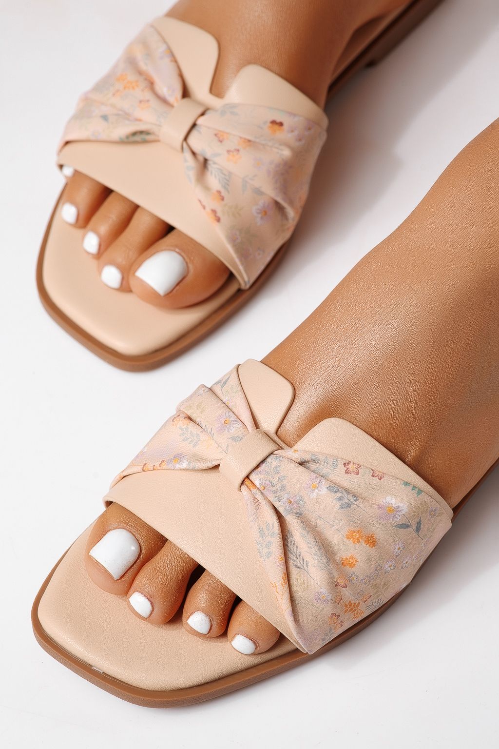 Papuci dama bej din piele ecologica intoarsa Valeria #25056