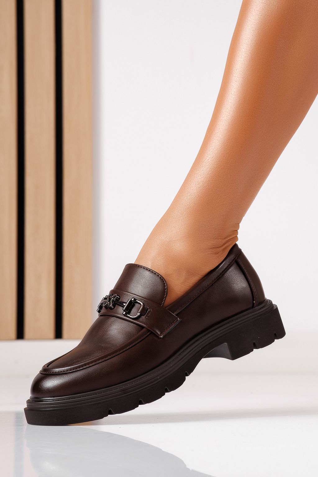 Pantofi casual dama maro din piele ecologica intoarsa Tahlia #25518