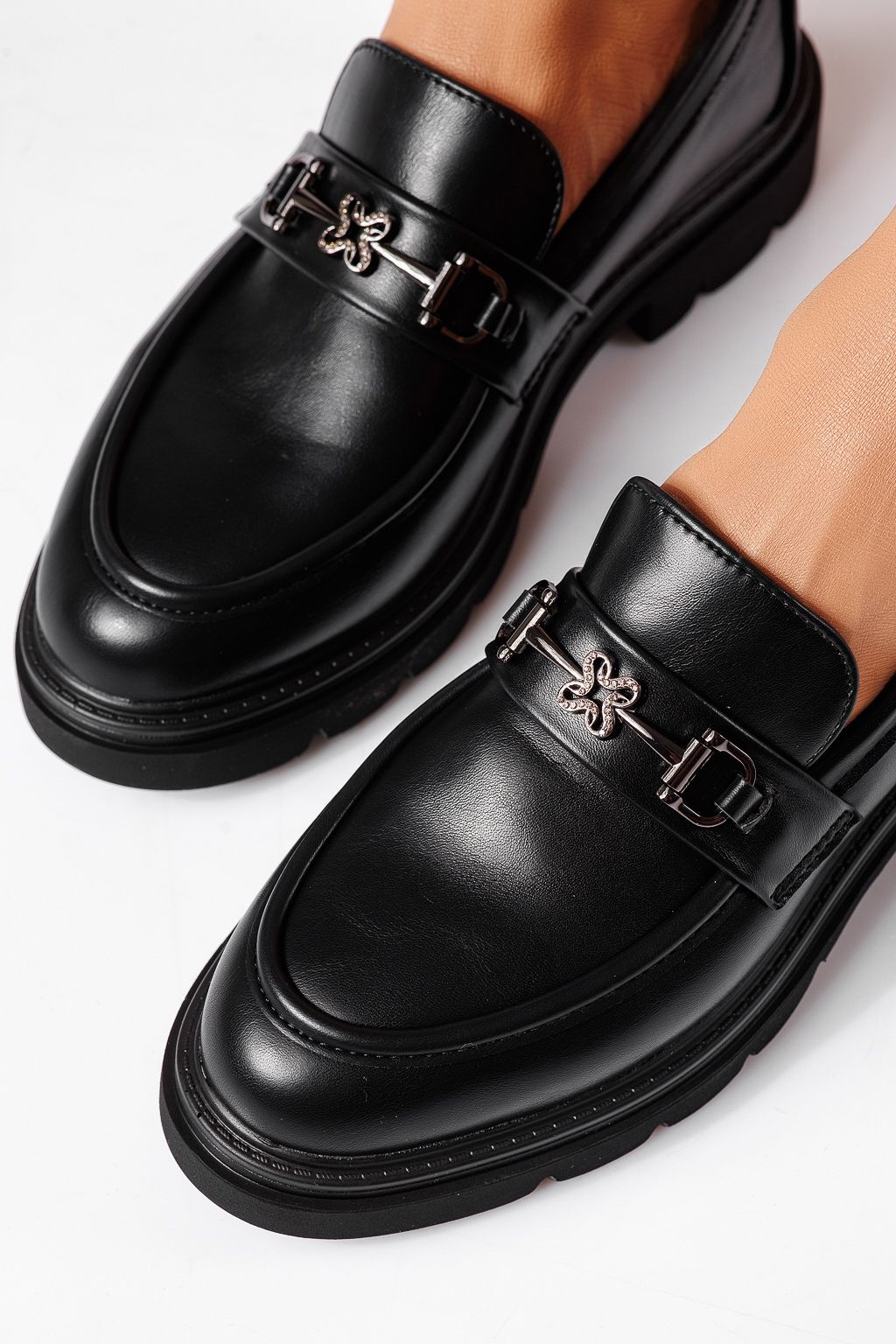 Pantofi casual dama negri din piele ecologica intoarsa Tahlia #25519