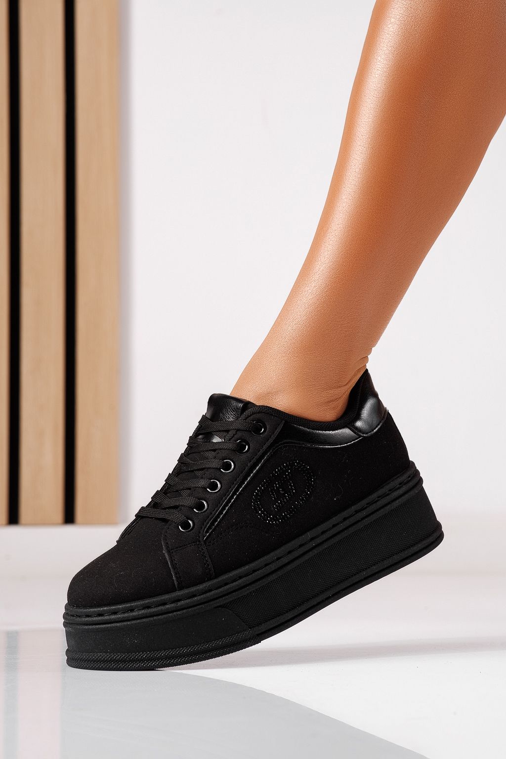 Adidasi dama negri din piele ecologica intoarsa Calypso #25460