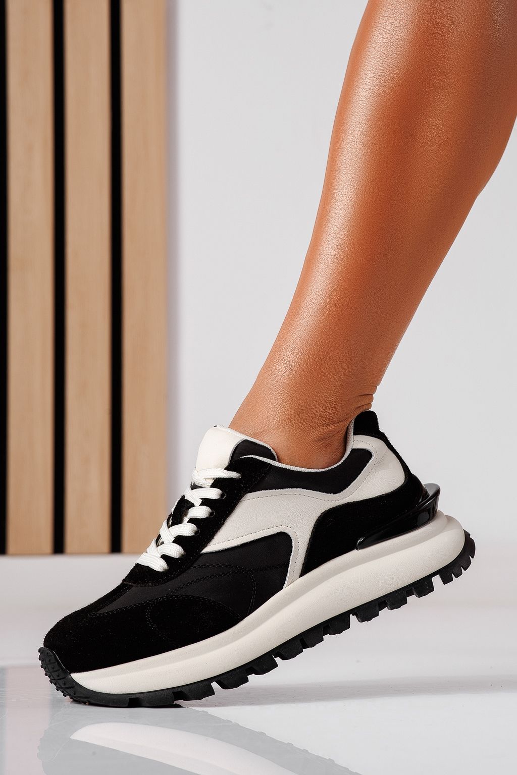 Adidasi dama negri din piele naturala intoarsa Clover #25498