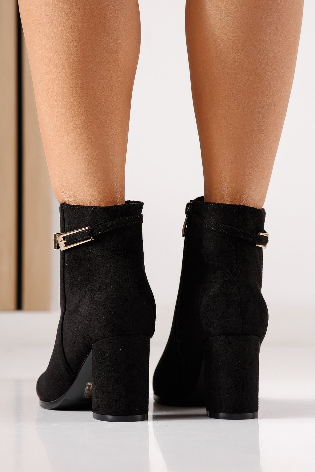 Botine dama captusite negre din piele ecologica intoarsa Elara #30083