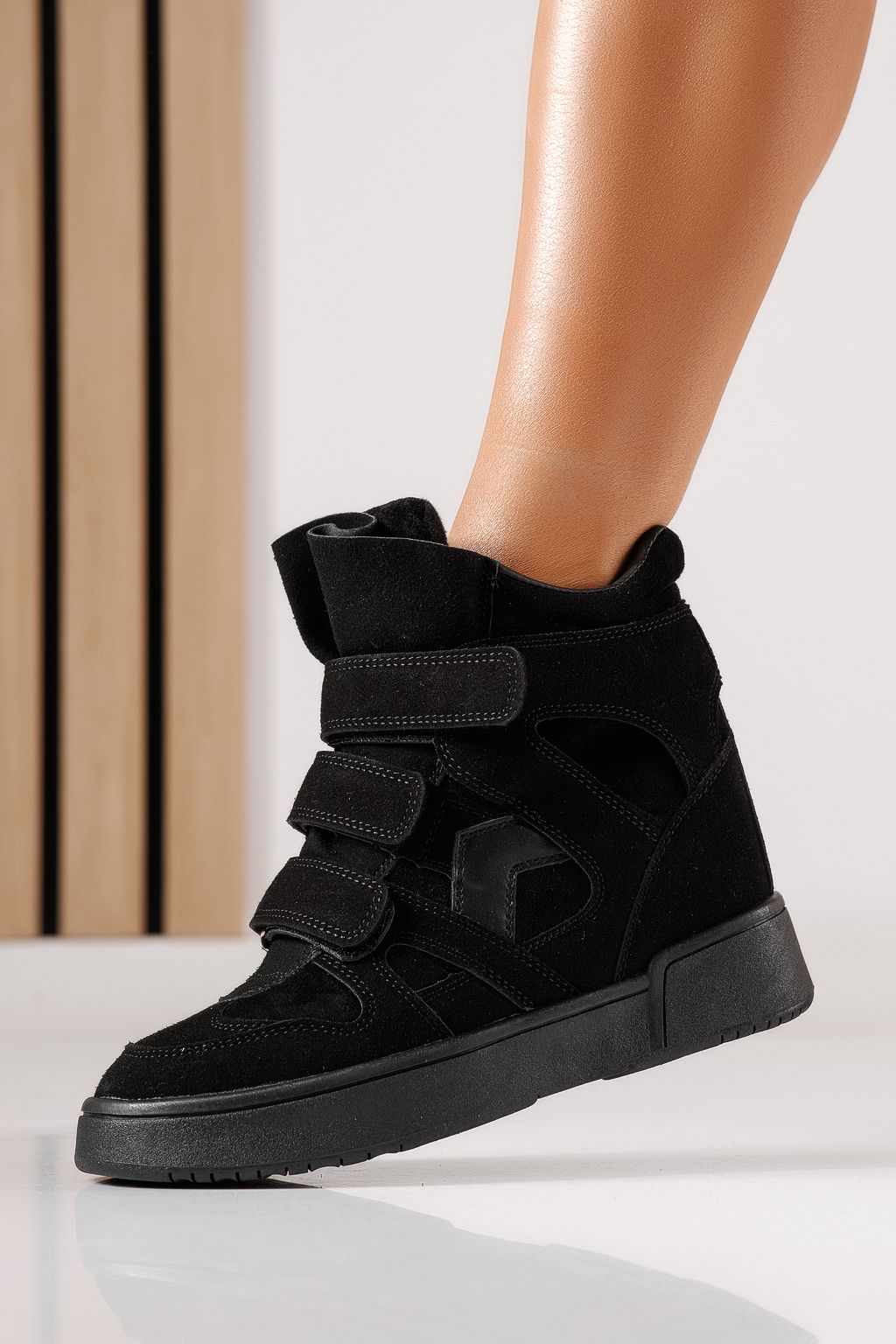 Adidasi dama cu platforma negri din piele ecologica intoarsa Martina #30047