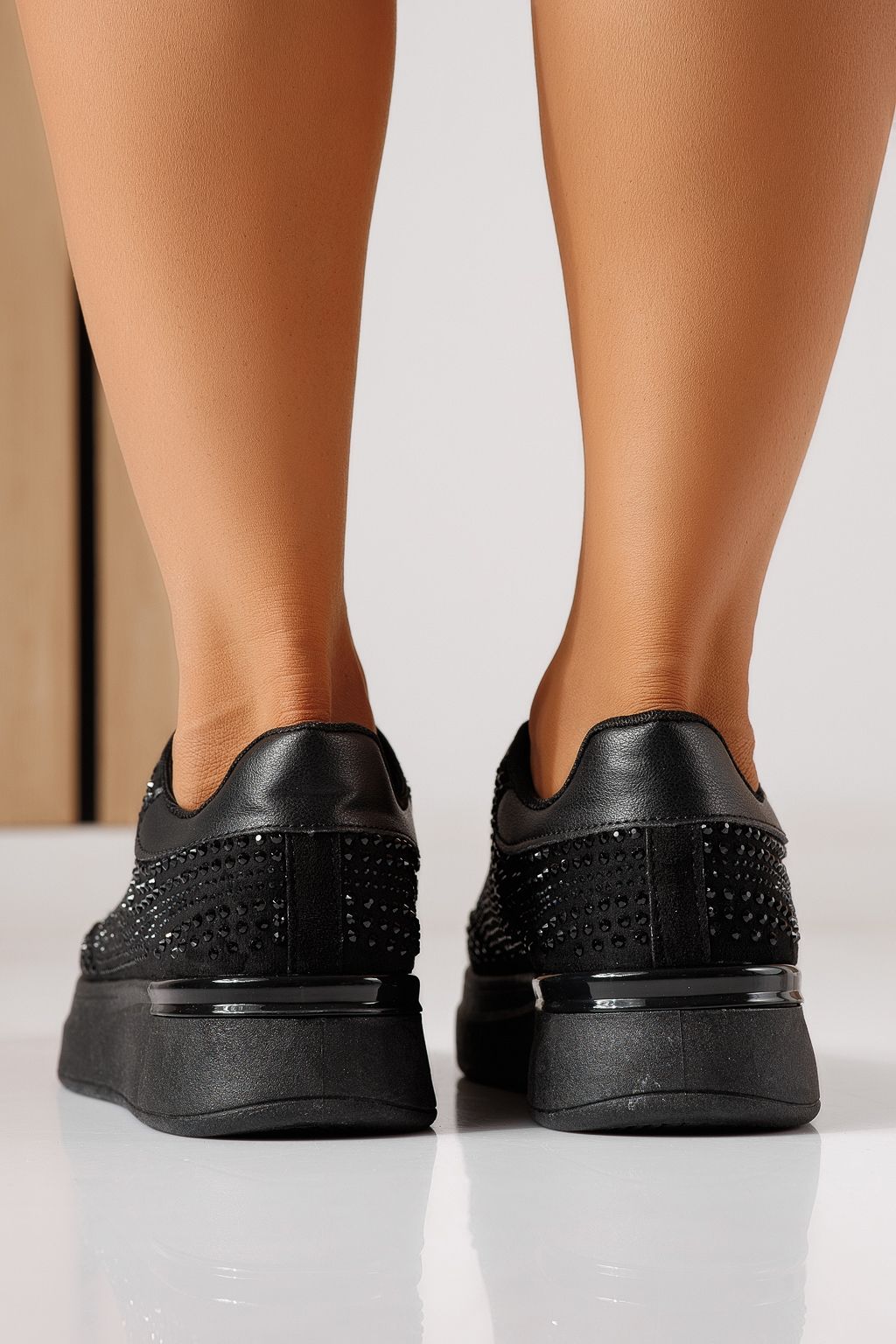 Adidasi dama negri din piele ecologica intoarsa Zoe #30105