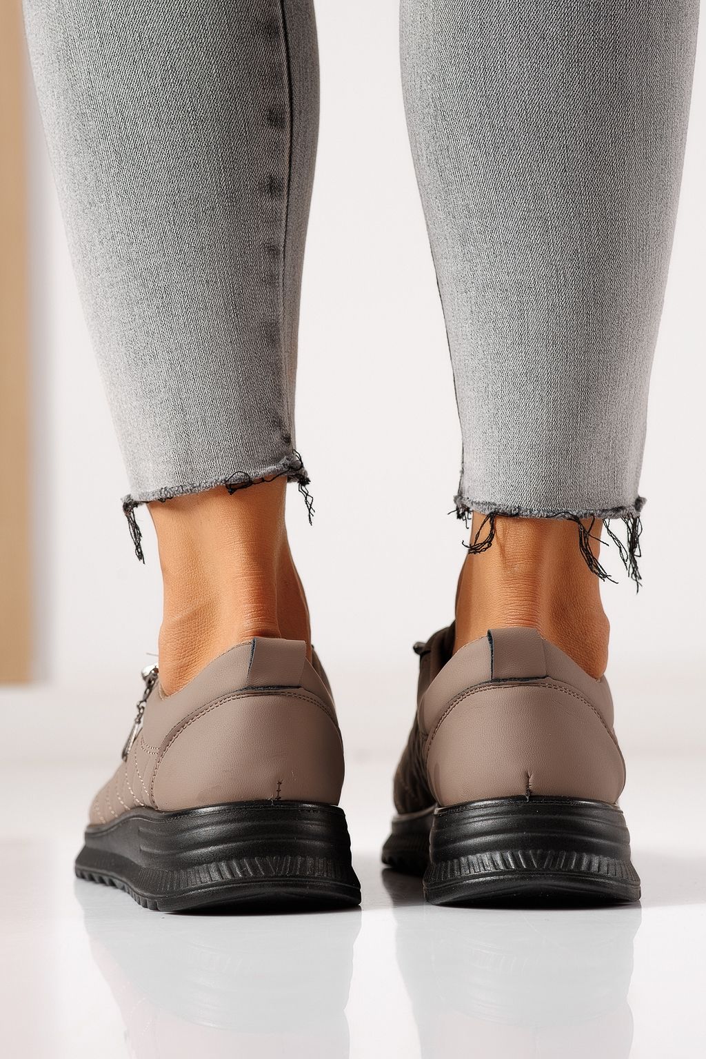 Pantofi casual dama captusiti khaki din piele ecologica Lelia #30134
