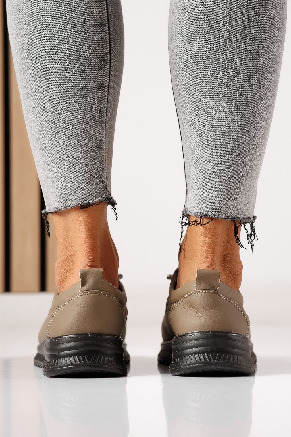 Pantofi casual dama captusiti khaki din piele ecologica Arlena #30133