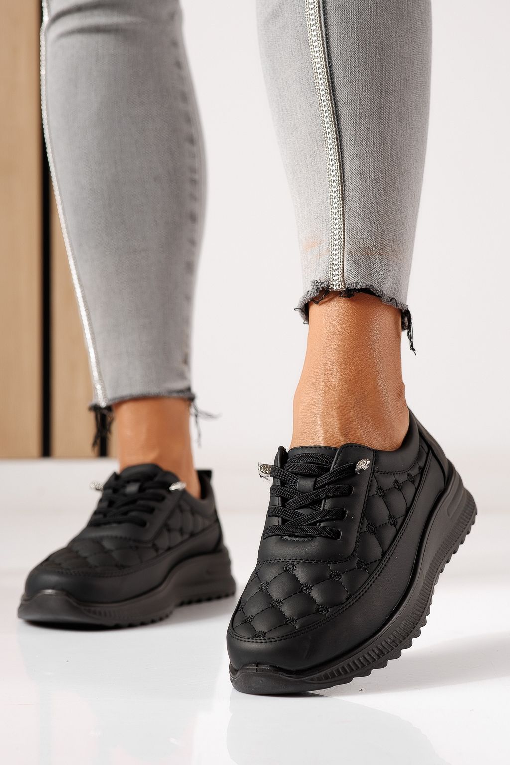 Pantofi casual dama captusiti negri din piele ecologica Arlena #30131