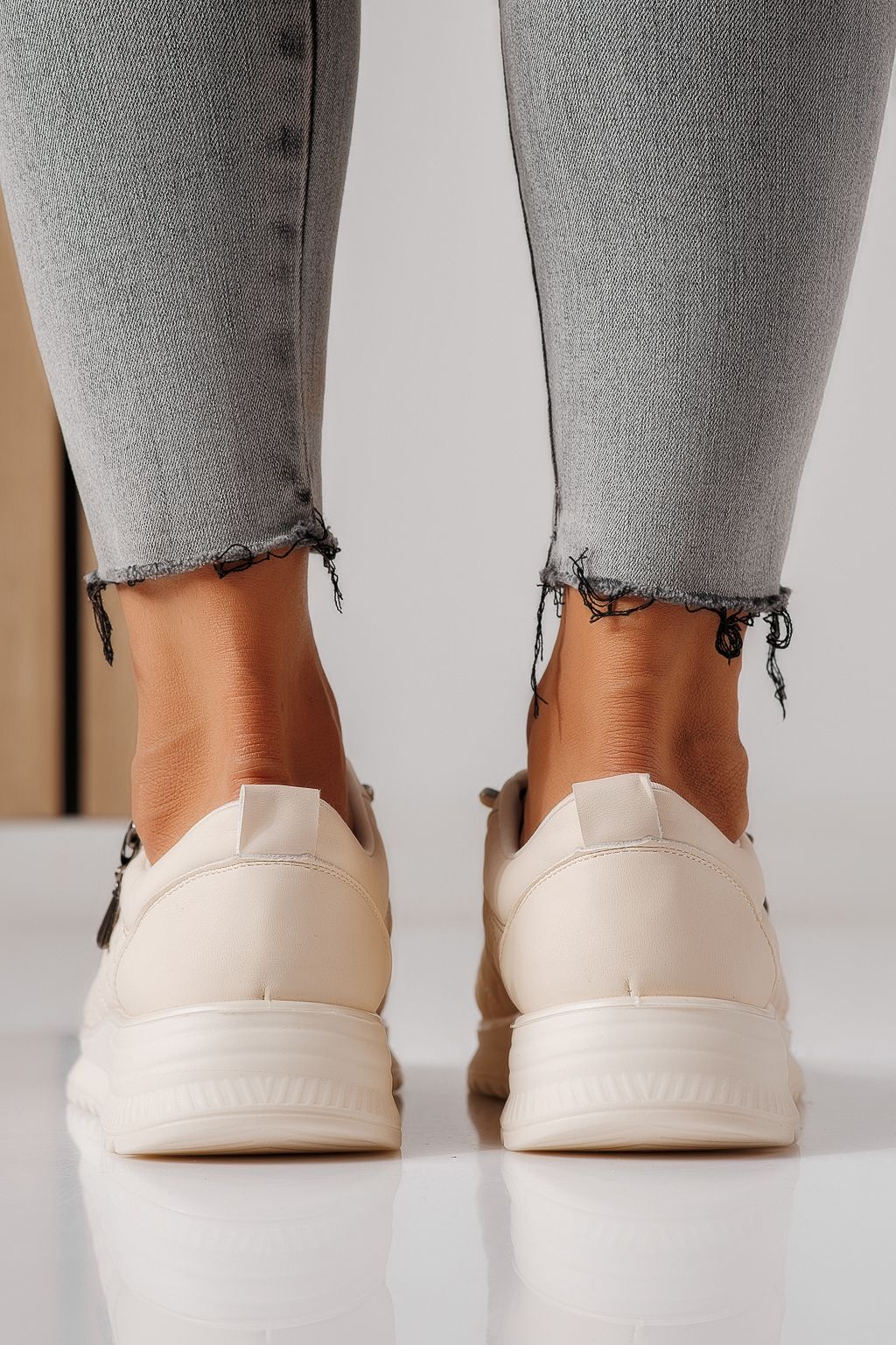 Pantofi casual dama captusiti bej din piele ecologica Viana #30138