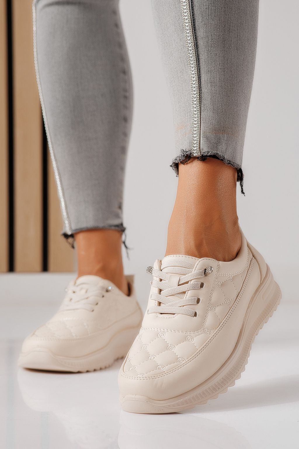 Pantofi casual dama captusiti bej din piele ecologica Arlena #30132