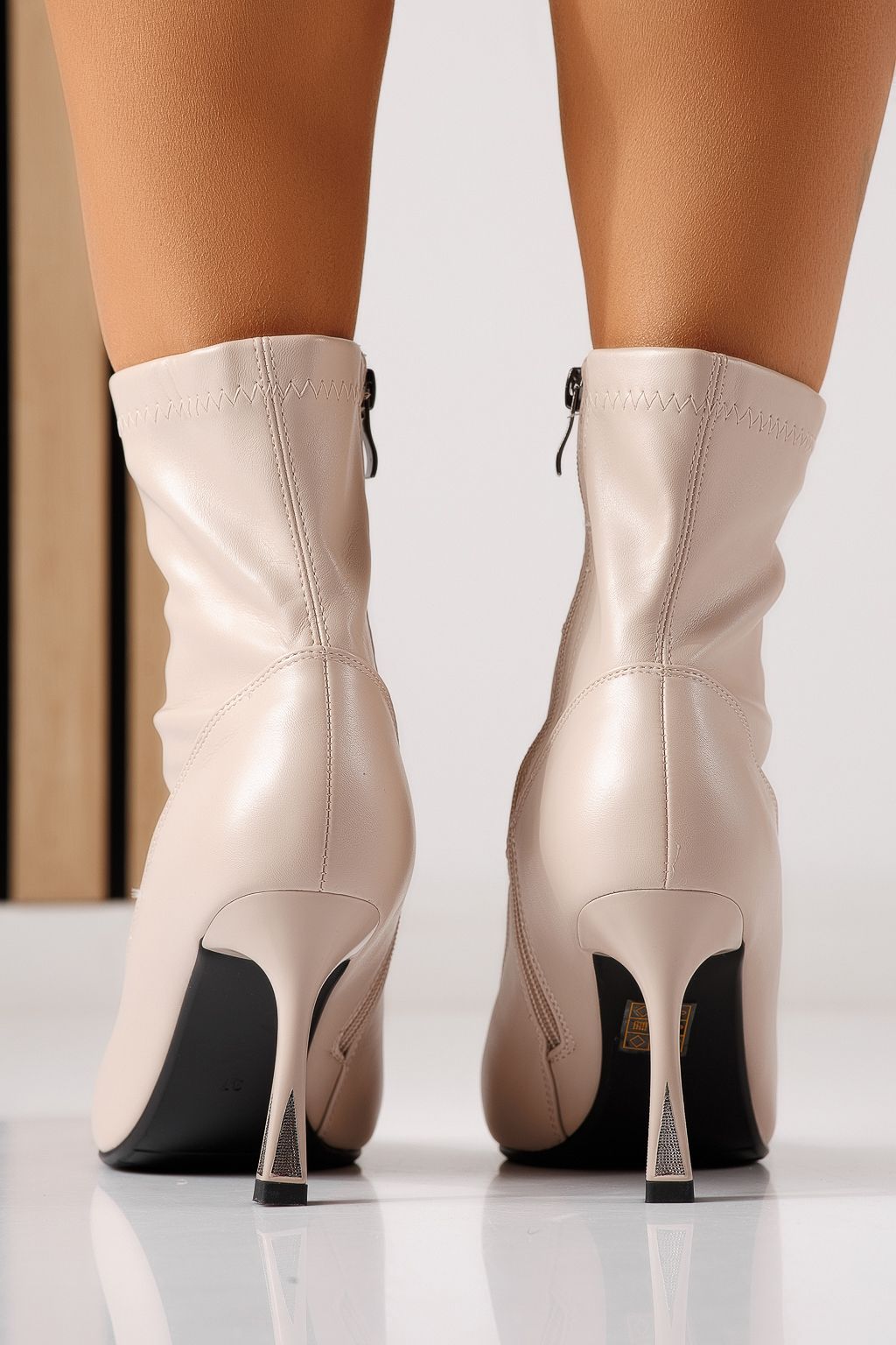 Botine dama vatuite bej din piele ecologica Alica #30252
