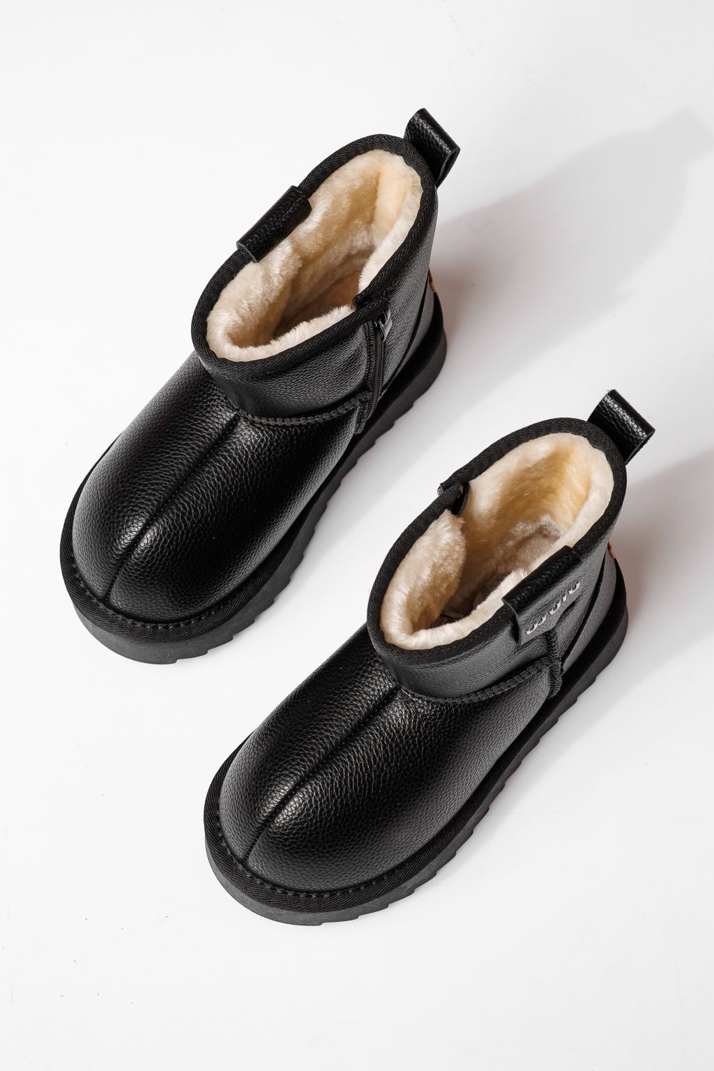 Ghete fete îmblanite negre din piele naturala Nina #30432