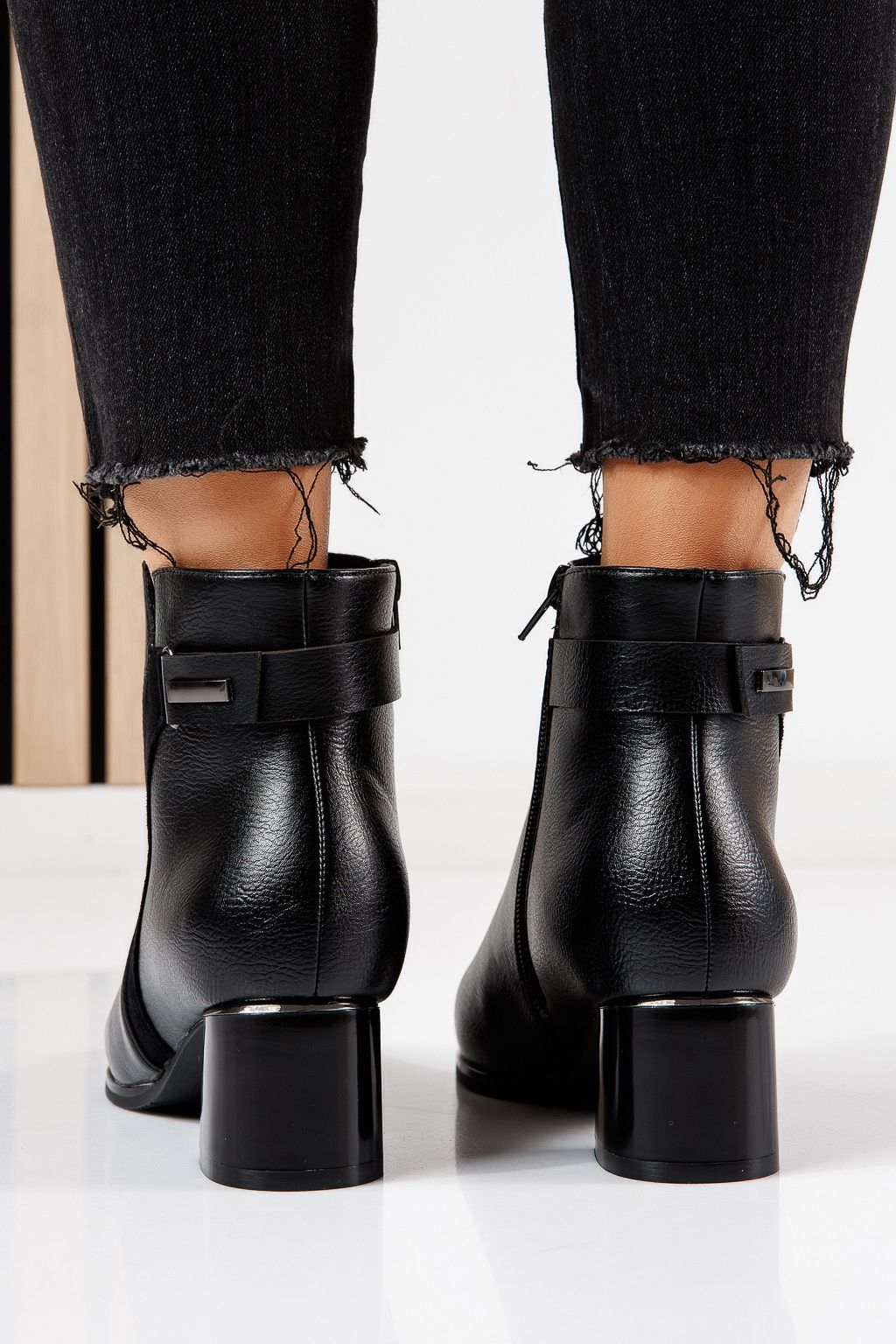 Botine dama vatuite negre din piele ecologica Gili #30522