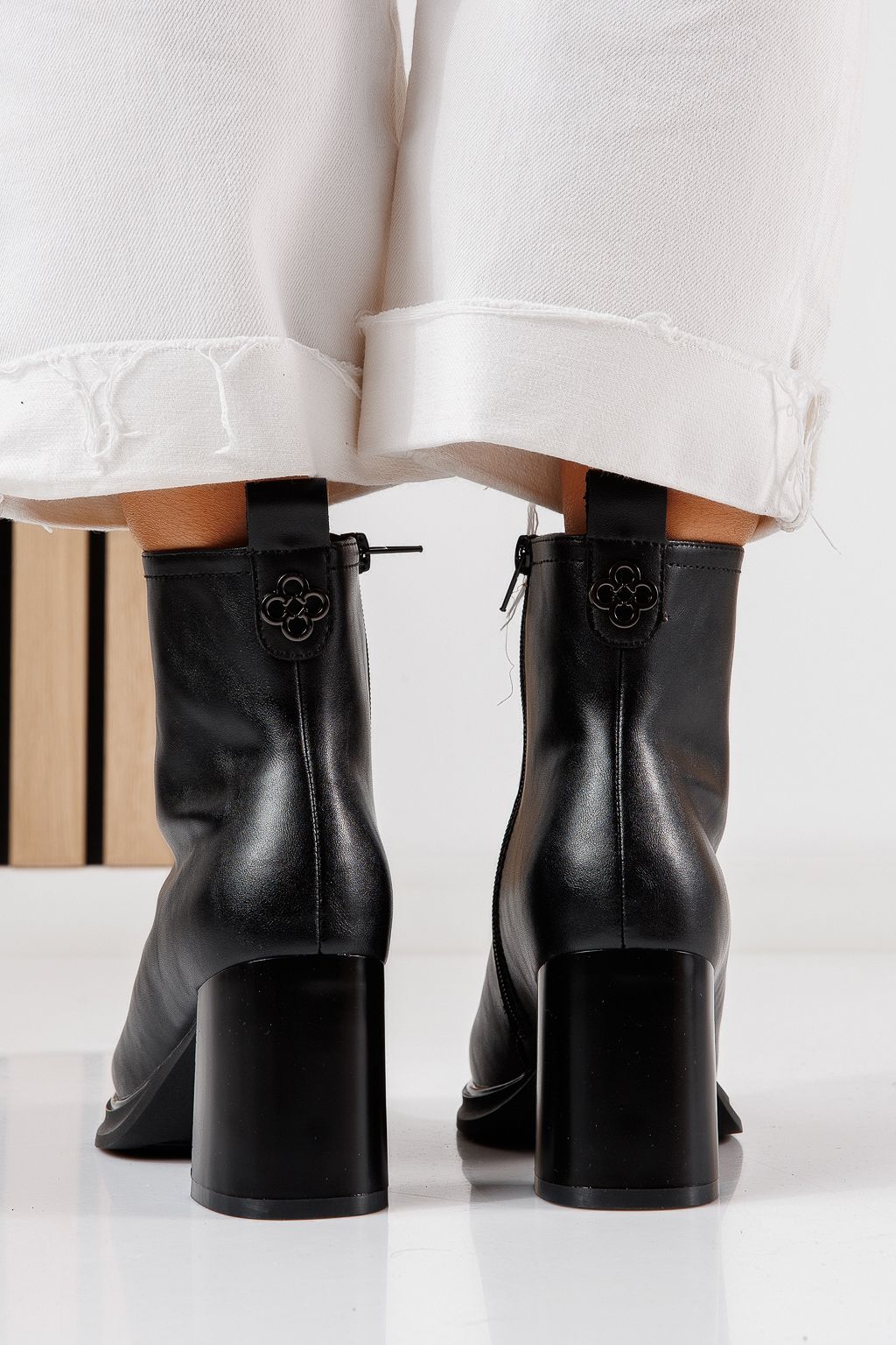 Botine dama vatuite negre din piele naturala Tehila #30516
