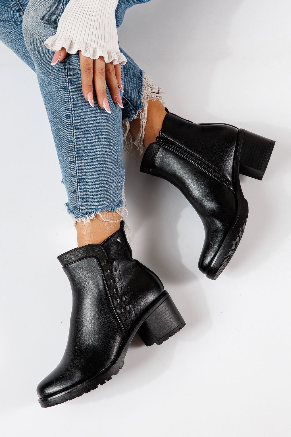 Botine dama vatuite negre din piele ecologica Zohar #30521