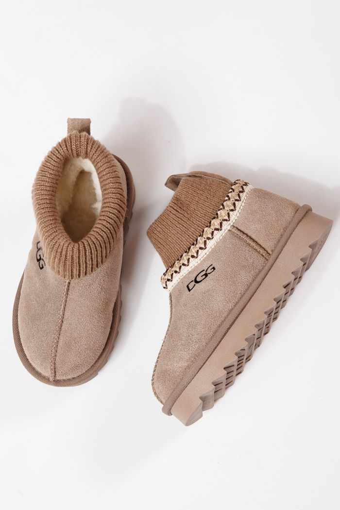 Ghete fete îmblanite khaki din piele naturala intoarsa Carla #30464