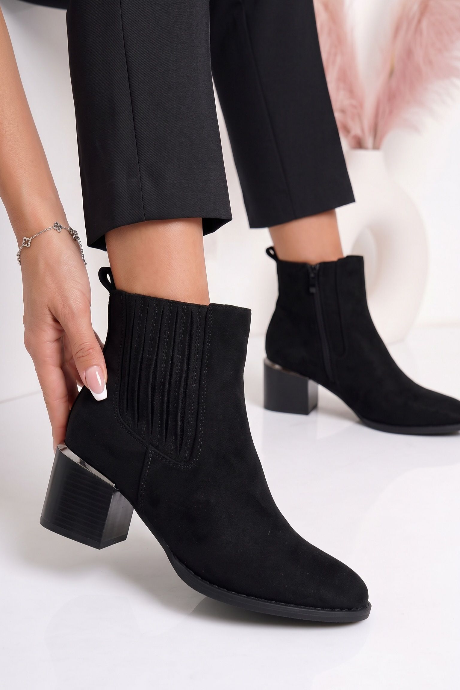 Botine dama vatuite negre din piele ecologica intoarsa Estel #30547