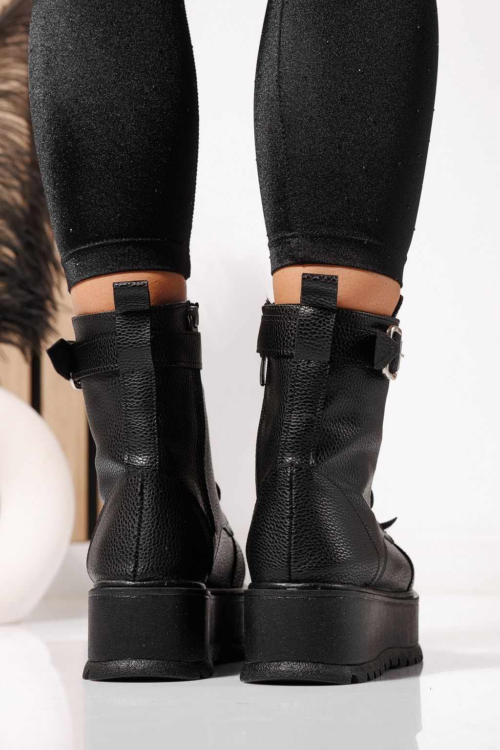 Ghete dama îmblanite negre din piele ecologica Joplin #30647