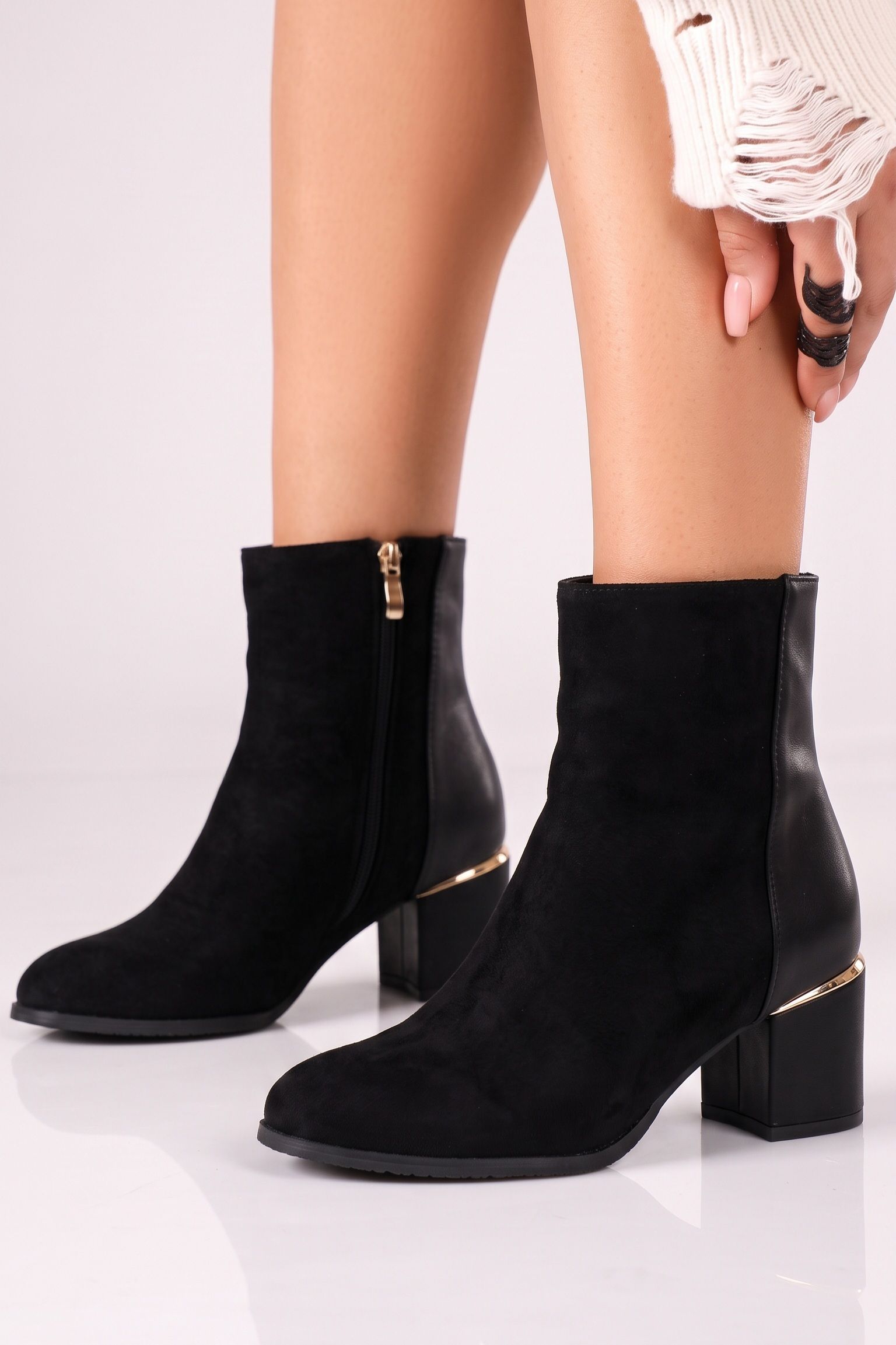 Botine dama vatuite negre din piele ecologica intoarsa Blair #30677