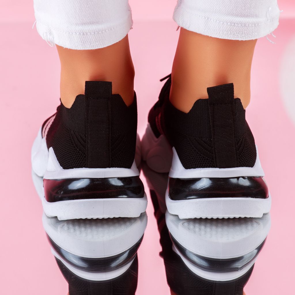 Дамски спортни обувки Karina черен/розово #6465M
